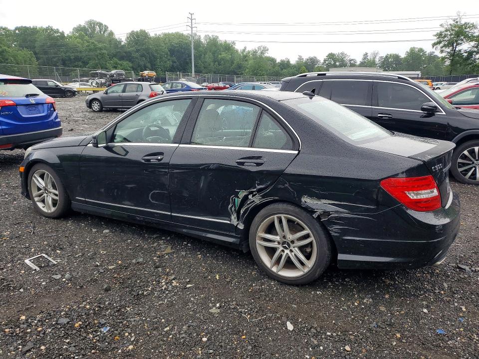 Продажа на аукционе авто 2012 Mercedes-benz C, vin: WDDGF8BB6CR198163, номер лота: 54535926