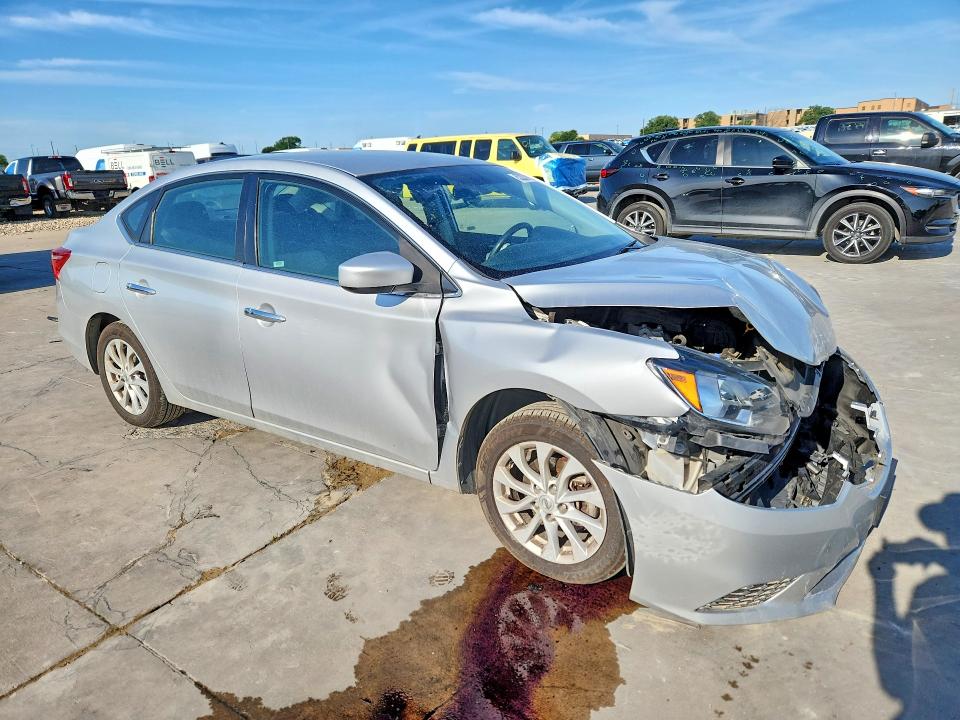 2019 Nissan Sentra მანქანა იყიდება აუქციონზე, vin: 3N1AB7AP0KY296698, აუქციონის ნომერი: 52337996