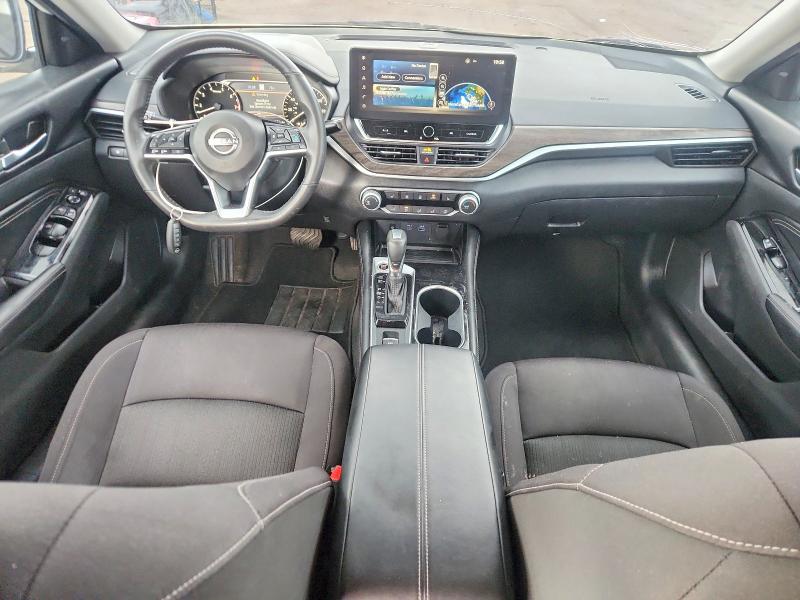 54530986 :رقم المزاد ، 1N4BL4DW1PN398571 vin ، 2023 Nissan Altima مزاد بيع
