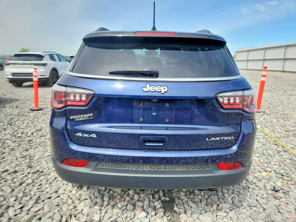 54239316 :رقم المزاد ، 3C4NJDCB1JT140697 vin ، 2018 Jeep Compass مزاد بيع