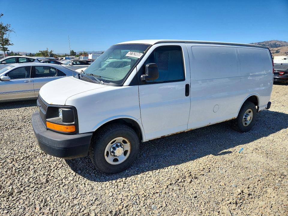 53762906 :رقم المزاد ، 1GCWGFCA6E1119721 vin ، 2014 Chevrolet Express G2500 مزاد بيع