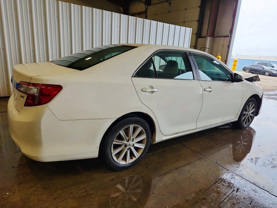 Aukcja sprzedaży 2014 Toyota Camry, vin: 4T4BF1FK9ER352291, numer aukcji: 54521826