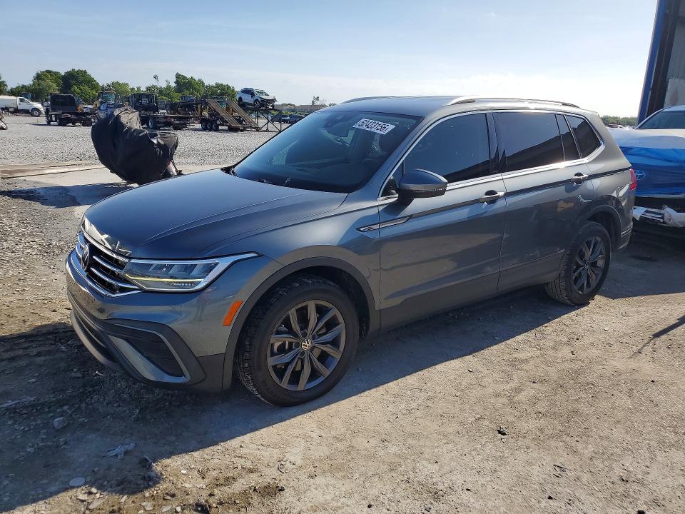 52423156 :رقم المزاد ، 3VV3B7AX9NM125970 vin ، 2022 Volkswagen Tiguan مزاد بيع