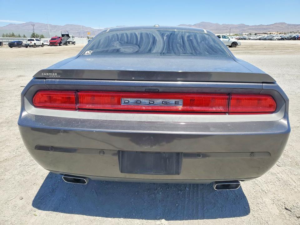 55430606 :رقم المزاد ، 2C3CDYBT1DH601186 vin ، 2013 Dodge Challenger مزاد بيع