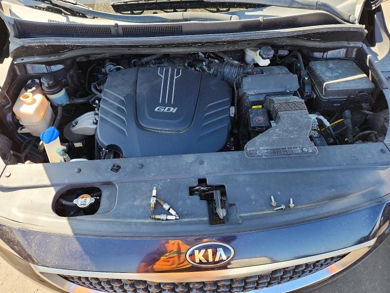 54407906 :رقم المزاد ، KNDMB5C17H6246758 vin ، 2017 Kia Sedona مزاد بيع