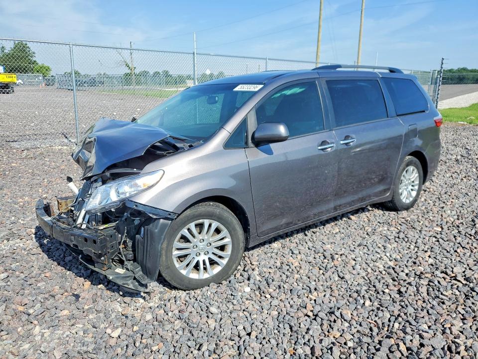 Aukcja sprzedaży 2017 Toyota Sienna, vin: 5TDYZ3DC5HS804141, numer aukcji: 55233296