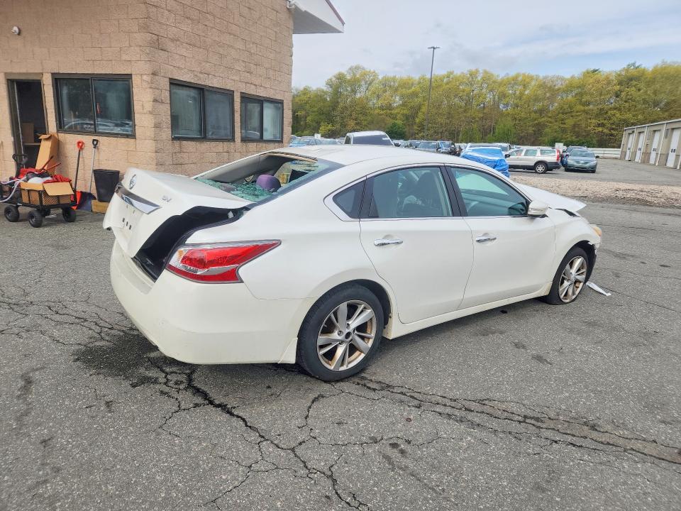 Aukcja sprzedaży 2015 Nissan Altima, vin: 1N4AL3AP2FC250619, numer aukcji: 52882846