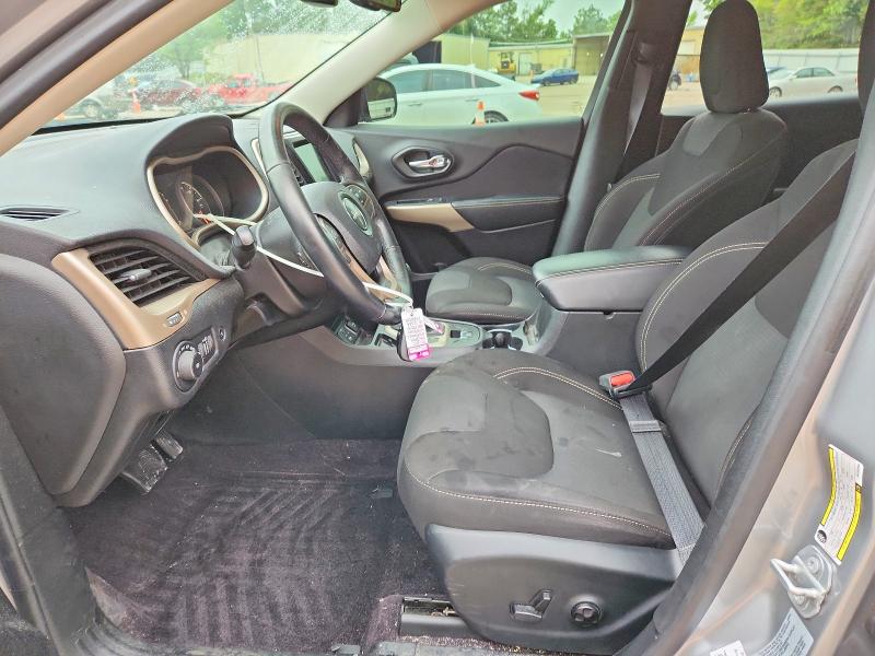 Продаж на аукціоні авто 2017 Jeep Cherokee, vin: 1C4PJLCB2HW585604, номер лоту: 52387996