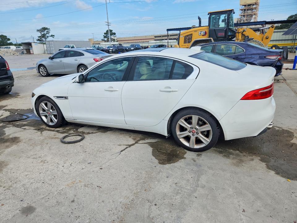 Продажа на аукционе авто 2017 Jaguar Xe, vin: SAJAD4BN7HA971335, номер лота: 53360116