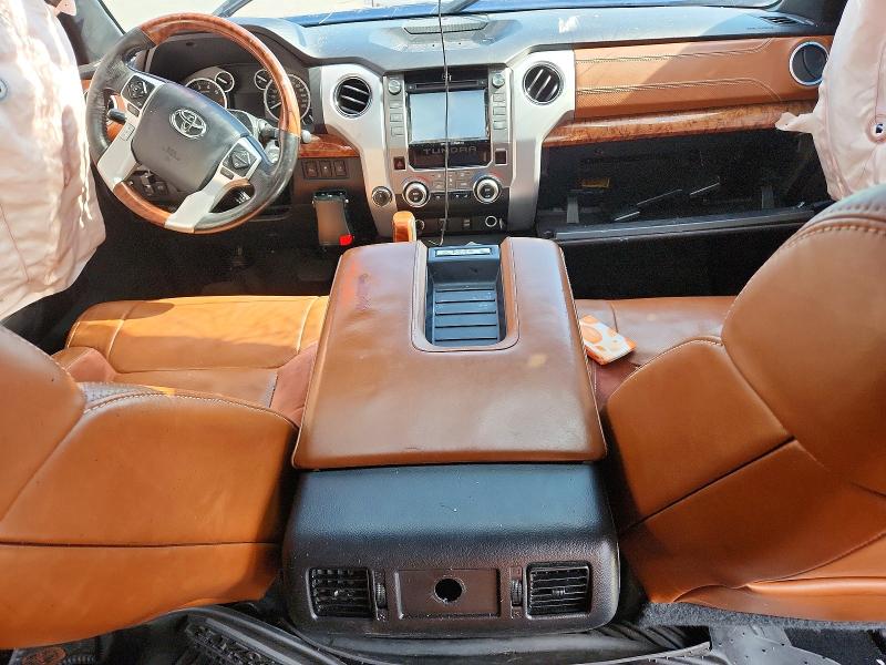 Продаж на аукціоні авто 2015 Toyota Tundra, vin: 5TFAW5F16FX467231, номер лоту: 52016966
