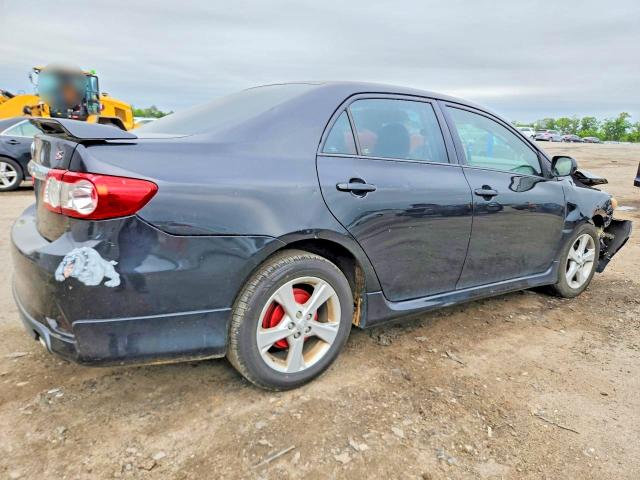52744046 :رقم المزاد ، 2T1BU4EE1DC057067 vin ، 2013 Toyota Corolla مزاد بيع