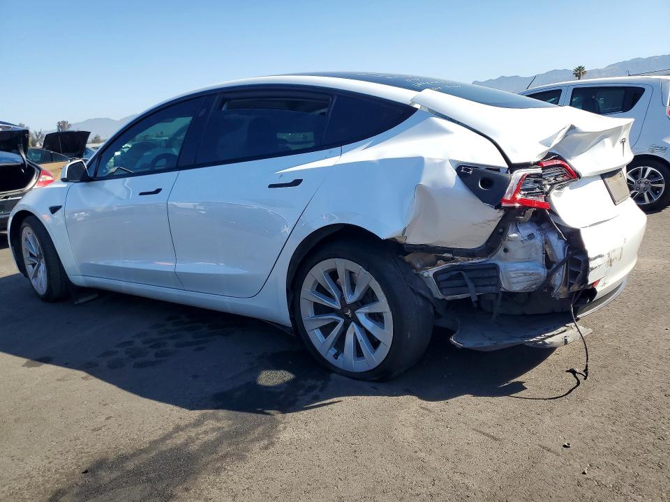 Продажа на аукционе авто 2021 Tesla Model 3, vin: 5YJ3E1EB9MF015487, номер лота: 52874646