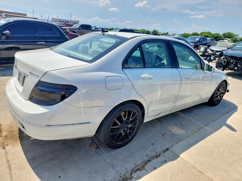 Продажа на аукционе авто 2010 Mercedes-benz C, vin: WDDGF8BB7AR123159, номер лота: 54543906