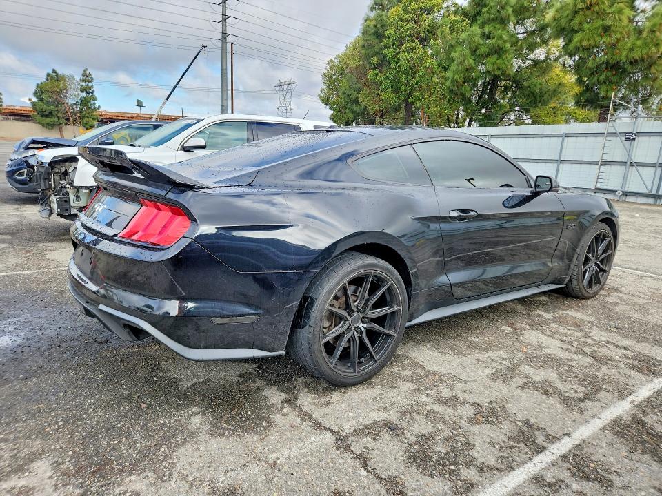 2018 Ford Mustang მანქანა იყიდება აუქციონზე, vin: 1FA6P8CF6J5172404, აუქციონის ნომერი: 52083026