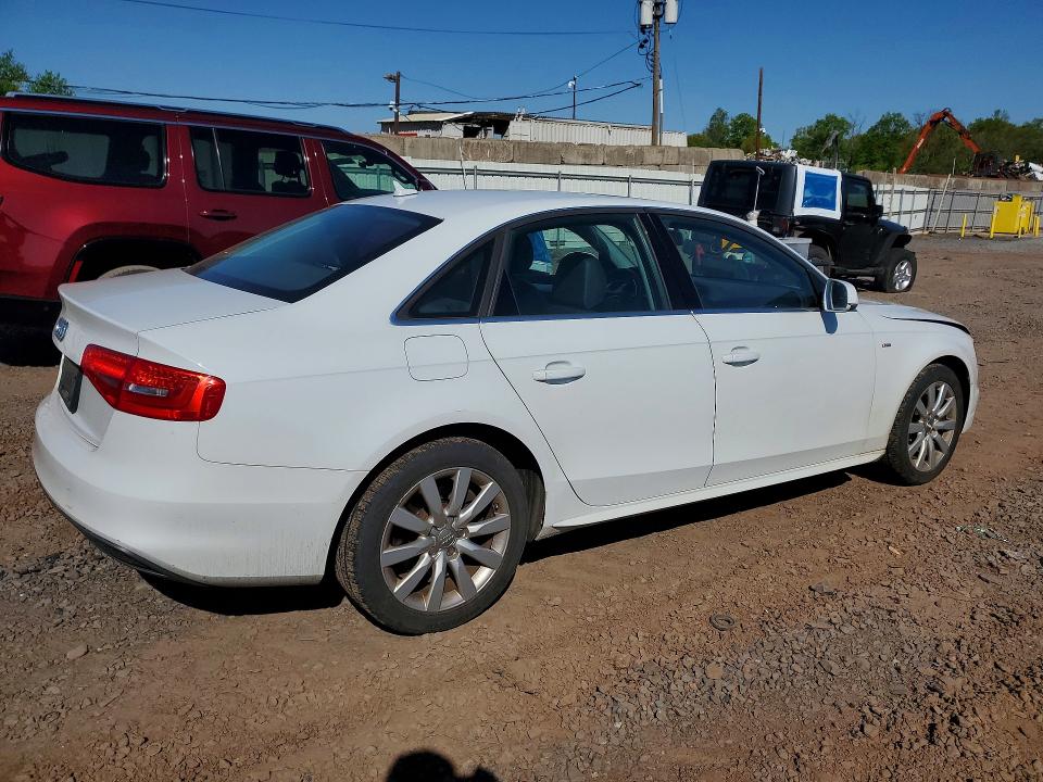 Продаж на аукціоні авто 2015 Audi A4, vin: WAUAFAFL2FN036985, номер лоту: 52192706