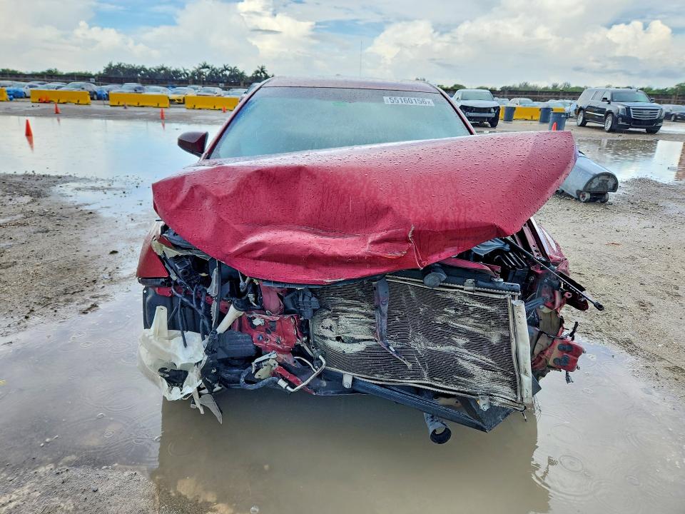55160156 :رقم المزاد ، 4T1BF1FKXGU599378 vin ، 2016 Toyota Camry مزاد بيع