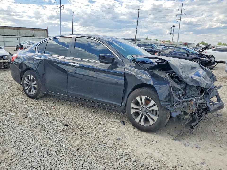 52701646 :رقم المزاد ، 1HGCR2F35FA239869 vin ، 2015 Honda Accord مزاد بيع