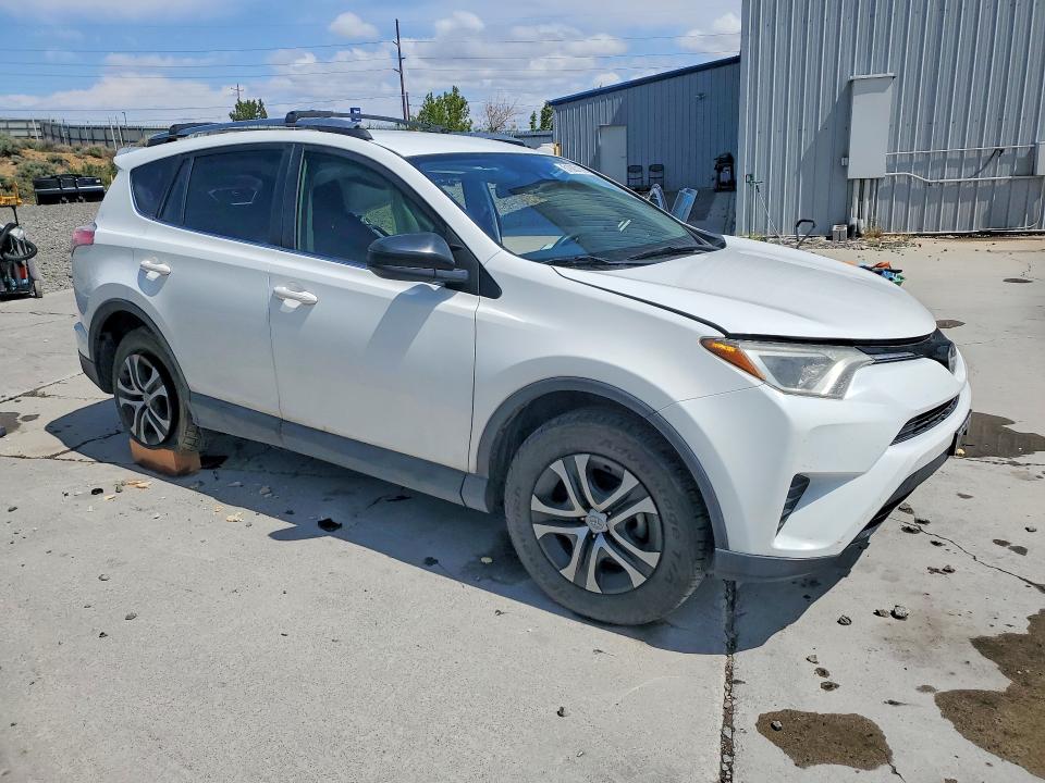 Продажа на аукционе авто 2018 Toyota Rav4, vin: JTMBFREVXJJ233394, номер лота: 51693136