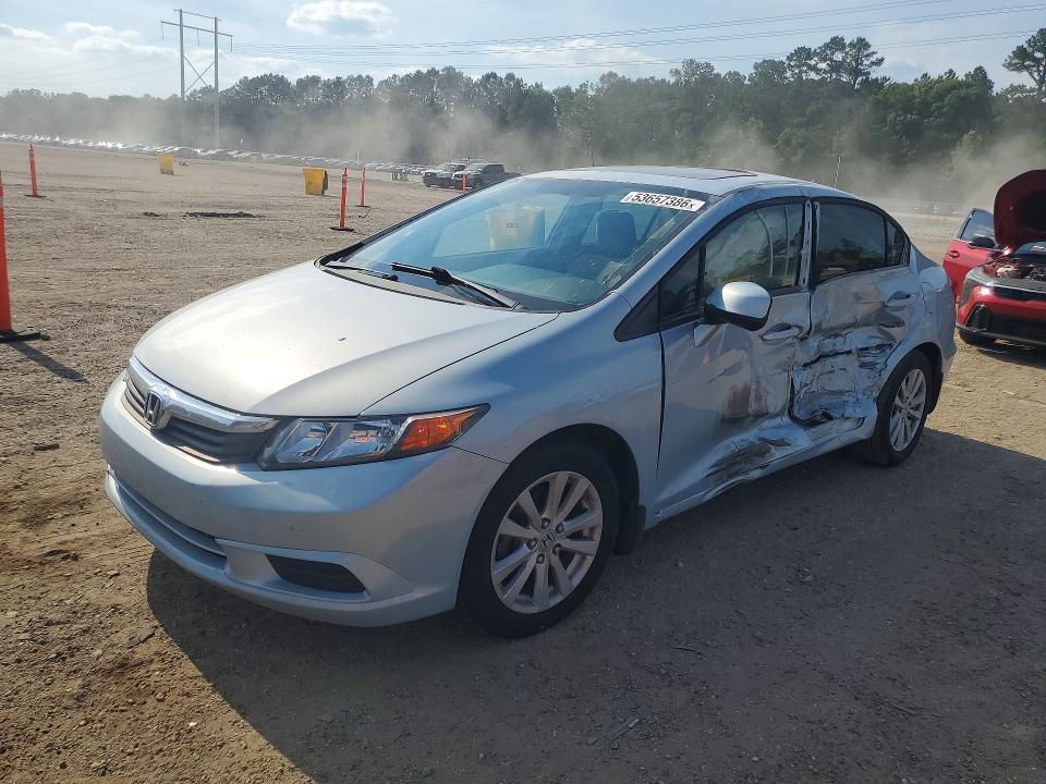 2012 Honda Civic მანქანა იყიდება აუქციონზე, vin: 19XFB2F81CE031962, აუქციონის ნომერი: 53657386