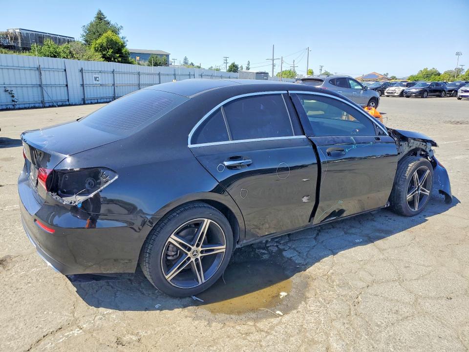 54525356 :رقم المزاد ، W1K3G4EB7MJ257026 vin ، 2021 Mercedes-benz A مزاد بيع