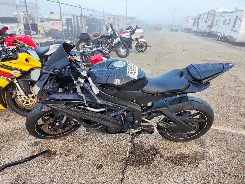 2010 Yamaha Yzfr6 მანქანა იყიდება აუქციონზე, vin: JYARJ16E0AA020656, აუქციონის ნომერი: 55057226