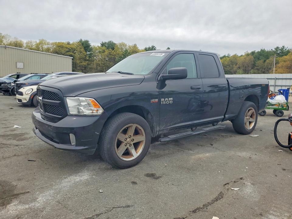 53004126 :رقم المزاد ، 1C6RR7FT8FS731819 vin ، 2015 Ram 1500 مزاد بيع