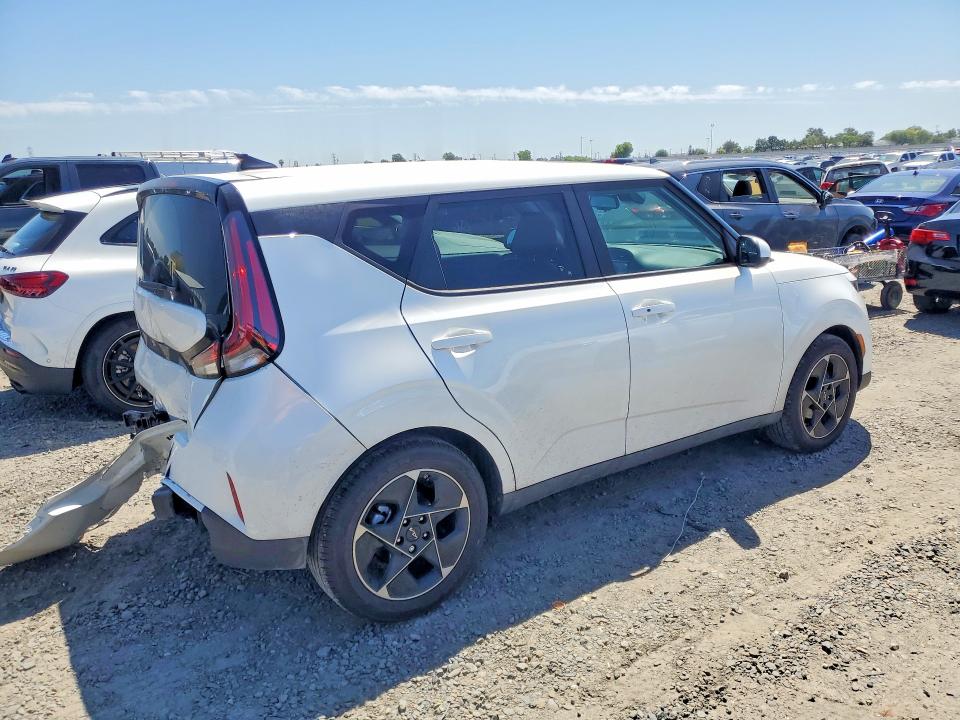 52920136 :رقم المزاد ، KNDJ33AU2S7951812 vin ، 2025 Kia Soul مزاد بيع