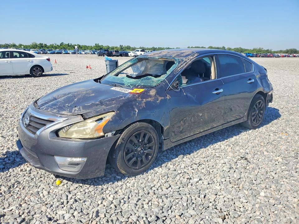 2013 Nissan Altima მანქანა იყიდება აუქციონზე, vin: 1N4AL3AP3DC225791, აუქციონის ნომერი: 53790096