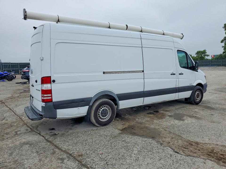 2015 Mercedes Benz Sprinter მანქანა იყიდება აუქციონზე, vin: WD3PE8DC3FP111087, აუქციონის ნომერი: 54790366