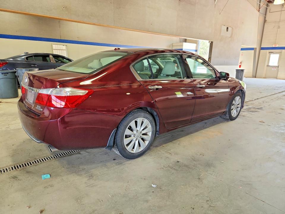 Продажа на аукционе авто 2014 Honda Accord, vin: 1HGCR3F97EA035504, номер лота: 53195426