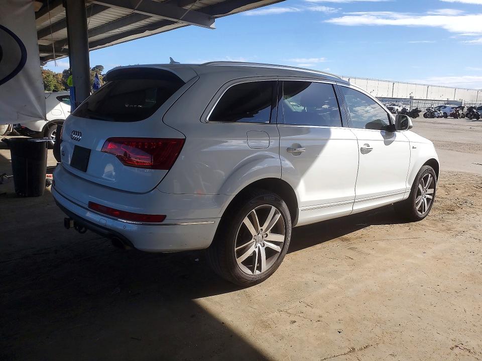 2013 Audi Q7 მანქანა იყიდება აუქციონზე, vin: WA1LGAFE2DD012032, აუქციონის ნომერი: 55244256