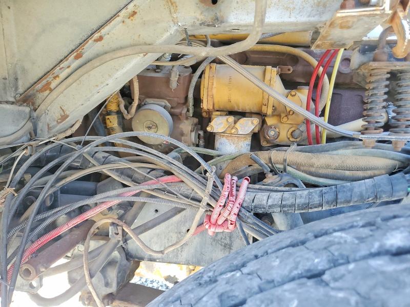 1989 Whitegmc Xpeditor მანქანა იყიდება აუქციონზე, vin: 4V2DCFBD9KN613023, აუქციონის ნომერი: 52857186