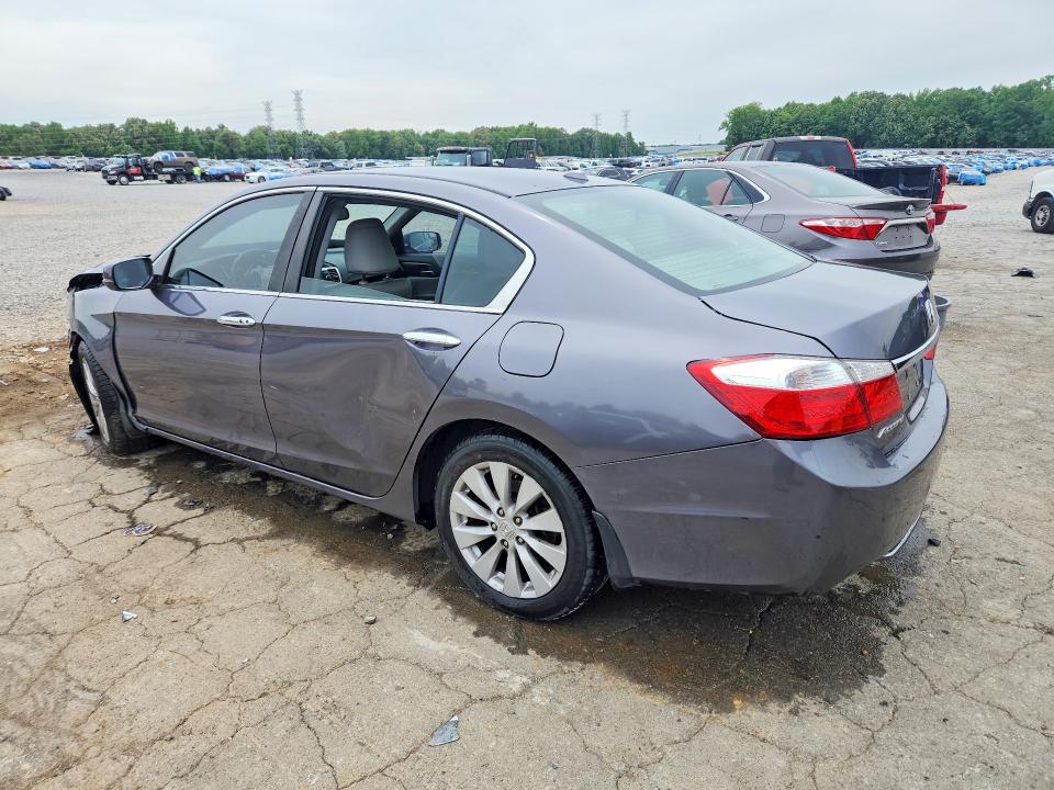 52301506 :رقم المزاد ، 1HGCR2F82FA191968 vin ، 2015 Honda Accord مزاد بيع