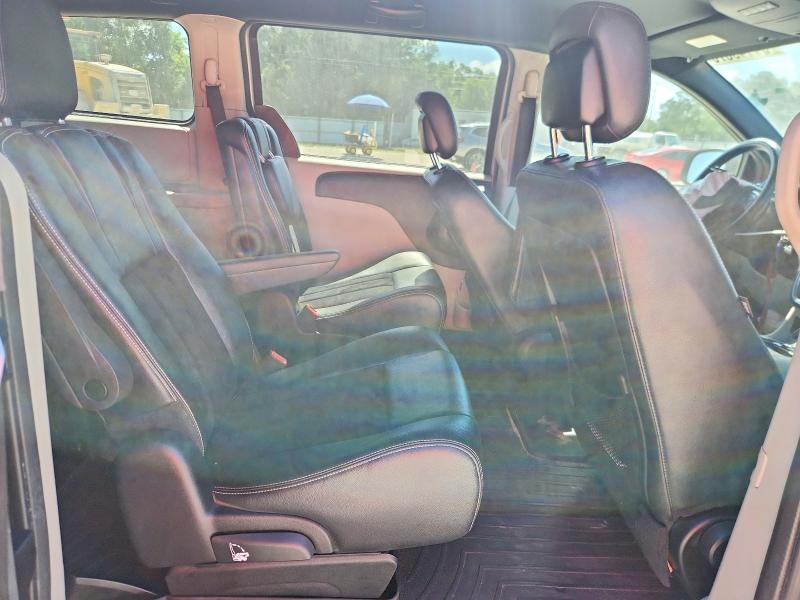 54149376 :رقم المزاد ، 2C4RDGCG9HR573896 vin ، 2017 Dodge Grand Caravan مزاد بيع