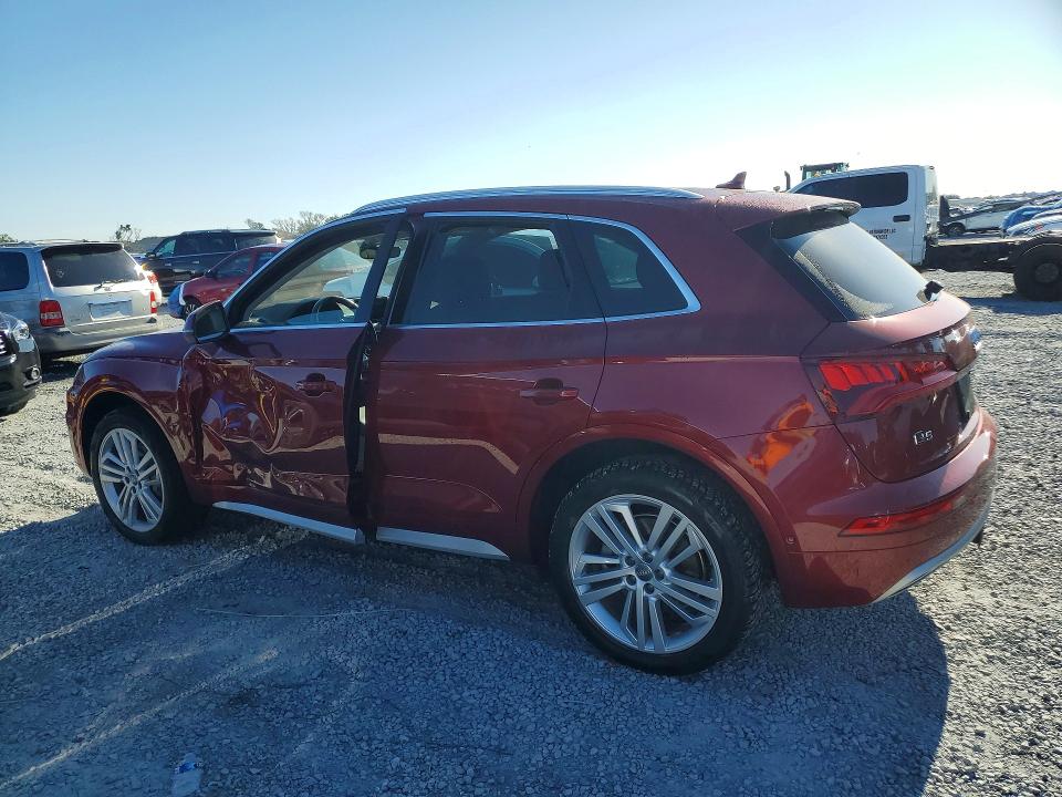52523216 :رقم المزاد ، WA1CNAFY5K2094671 vin ، 2019 Audi Q5 مزاد بيع