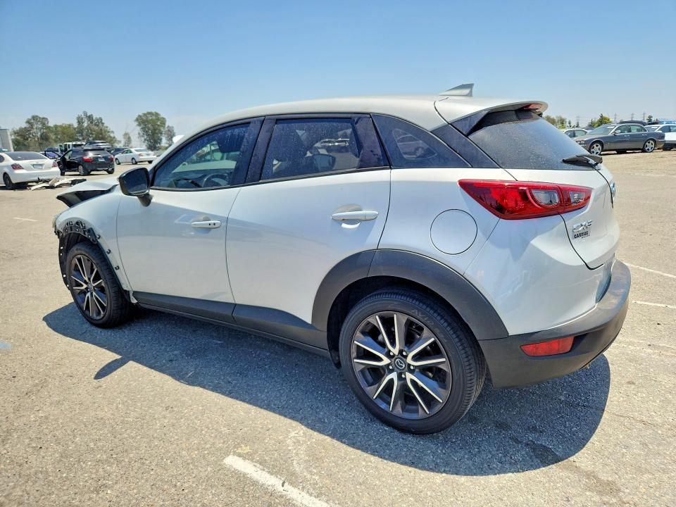 54125376 :رقم المزاد ، JM1DKDC74J0332391 vin ، 2018 Mazda Cx-3 مزاد بيع