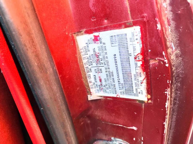 53051706 :رقم المزاد ، 1FTEF14NXNNA98996 vin ، 1992 Ford F150 مزاد بيع