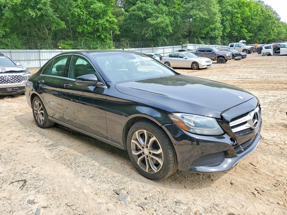 54853236 :رقم المزاد ، 55SWF4KB6HU208815 vin ، 2017 Mercedes-benz C مزاد بيع
