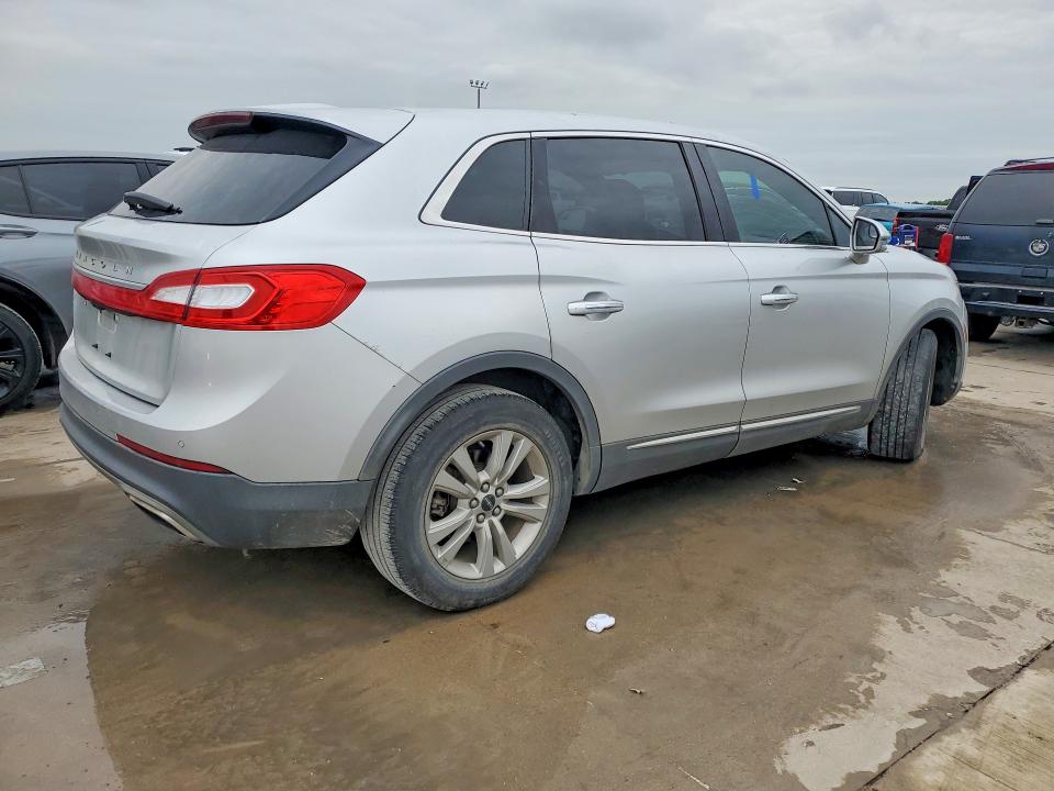 2017 Lincoln Mkx მანქანა იყიდება აუქციონზე, vin: 2LMPJ6JRXHBL30265, აუქციონის ნომერი: 52654226