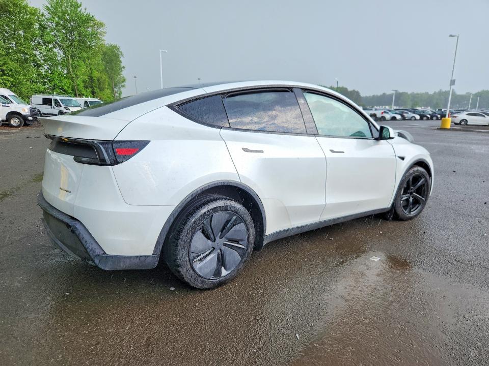 Продажа на аукционе авто 2026 Tesla Model Y, vin: 7SAYGDEEXTA456605, номер лота: 54142926