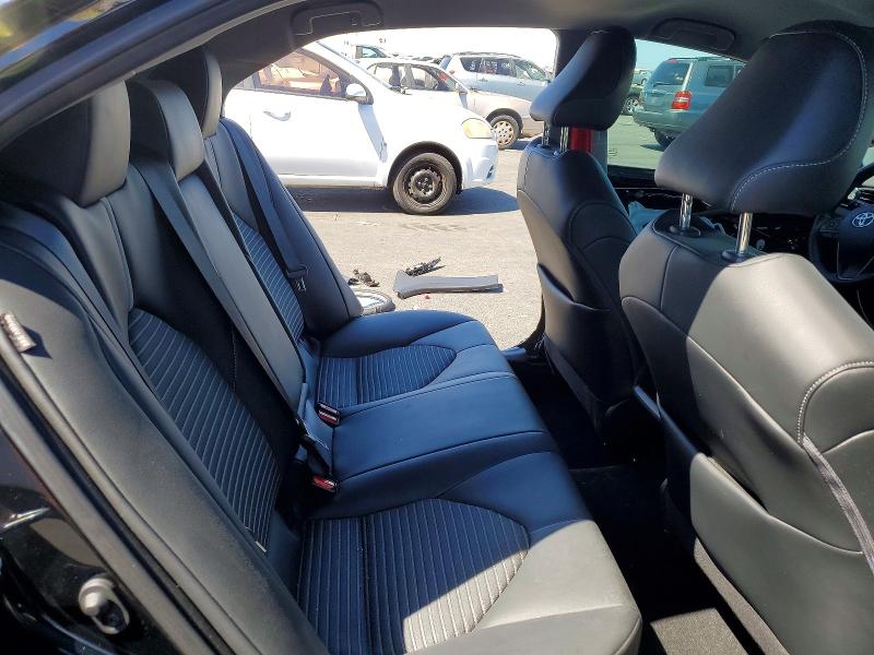 53779256 :رقم المزاد ، 4T1G11AK6NU673002 vin ، 2022 Toyota Camry مزاد بيع