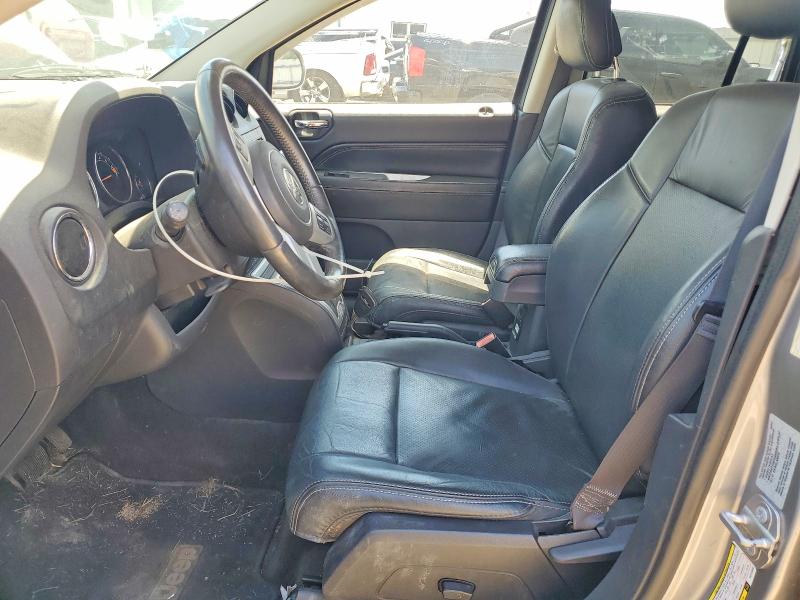 52813526 :رقم المزاد ، 1C4NJCEAXHD125940 vin ، 2017 Jeep Compass مزاد بيع