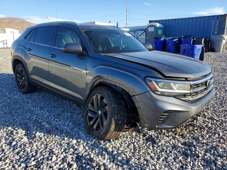 2021 Volkswagen Atlas Cross Sport მანქანა იყიდება აუქციონზე, vin: 1V2JE2CA2MC241079, აუქციონის ნომერი: 52486806