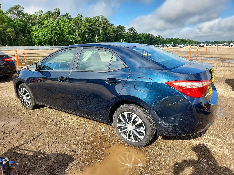 54538526 :رقم المزاد ، 2T1BURHE8HC789775 vin ، 2017 Toyota Corolla مزاد بيع