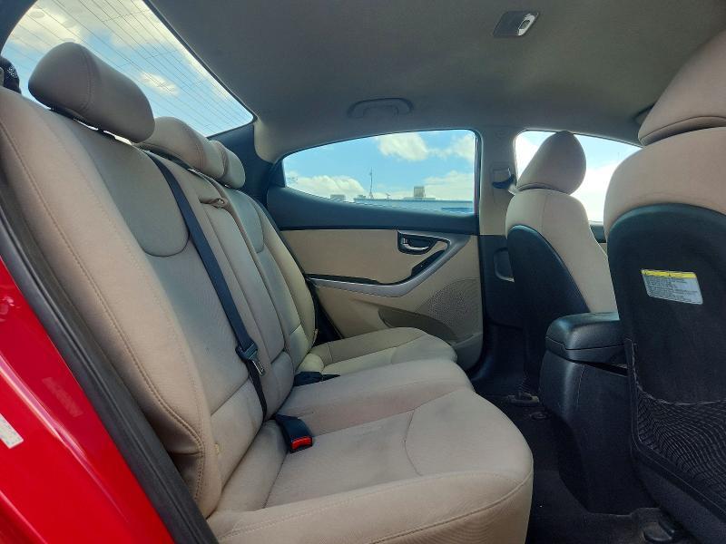 52198116 :رقم المزاد ، KMHDH4AE8GU542778 vin ، 2016 Hyundai Elantra مزاد بيع