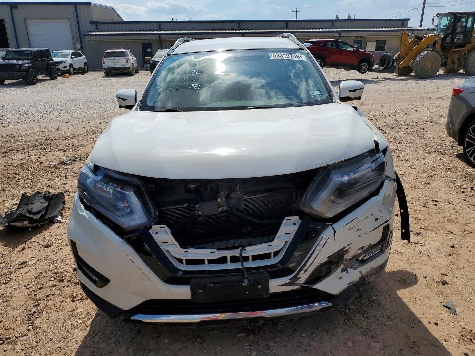 2017 Nissan Rogue მანქანა იყიდება აუქციონზე, vin: 5N1AT2MT2HC846485, აუქციონის ნომერი: 53319746
