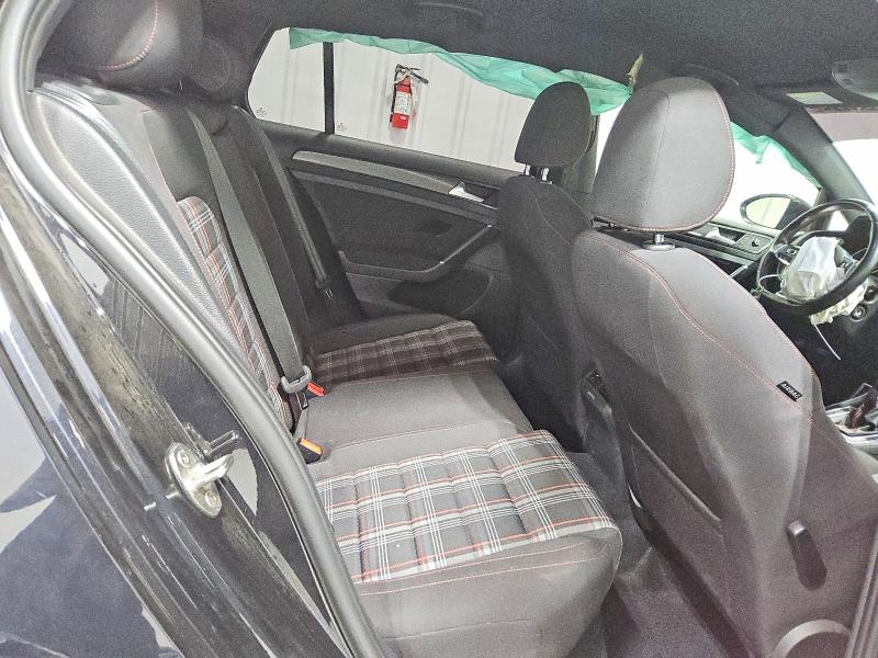 55009376 :رقم المزاد ، 3VW447AU9JM293053 vin ، 2018 Volkswagen Gti مزاد بيع