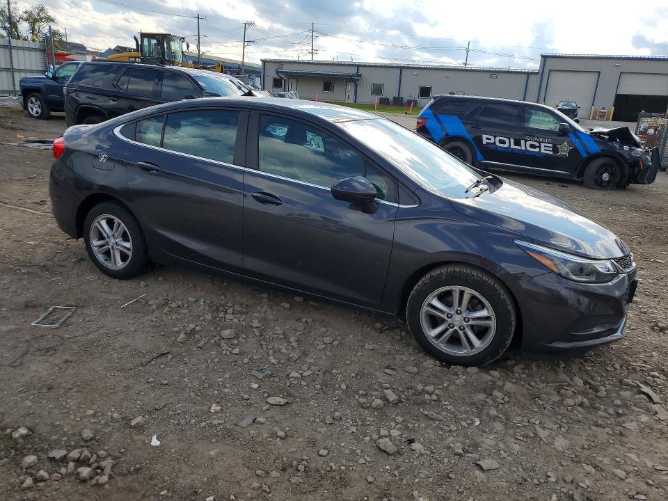 2017 Chevrolet Cruze მანქანა იყიდება აუქციონზე, vin: 1G1BE5SM1H7171455, აუქციონის ნომერი: 52531356