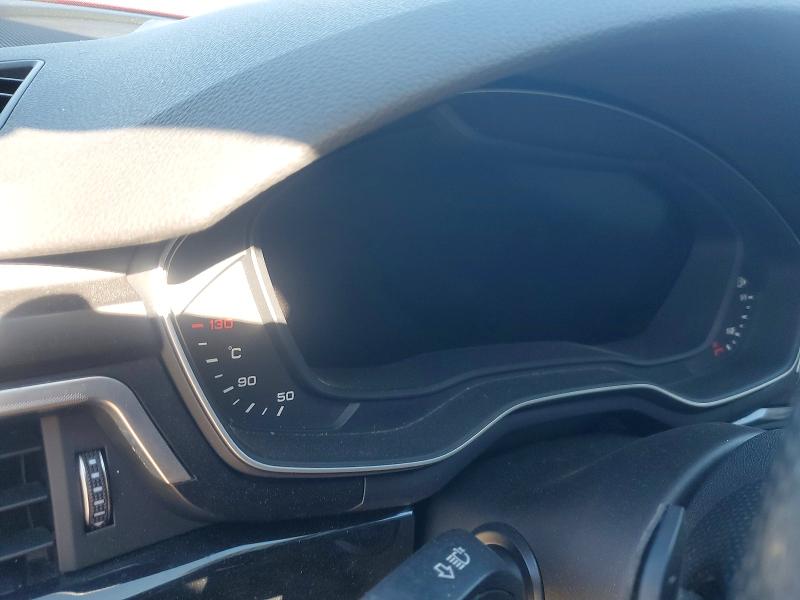 Продажа на аукционе авто 2019 Audi A4, vin: WAUENAF49KA013119, номер лота: 53771546