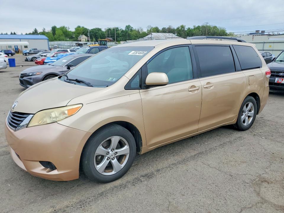 2011 Toyota Sienna მანქანა იყიდება აუქციონზე, vin: 5TDKK3DC8BS011160, აუქციონის ნომერი: 52824606